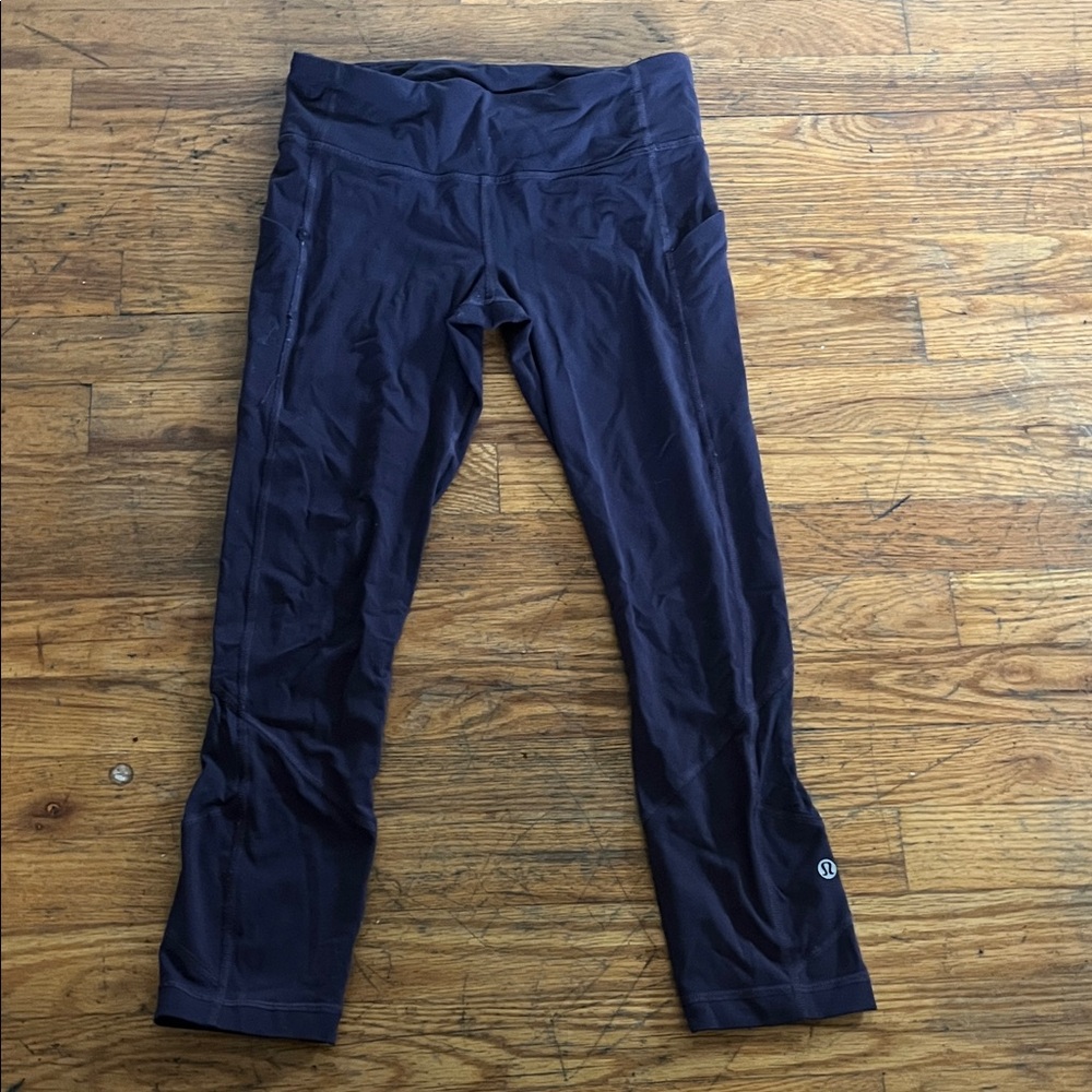 Lululemon Purple Capri Leggings with Pockets